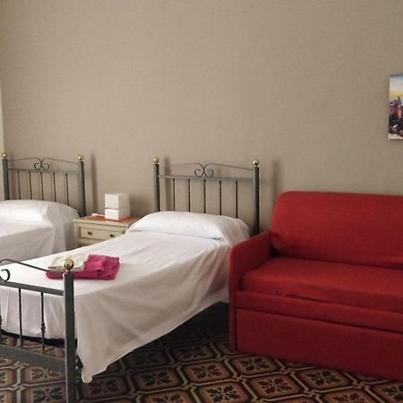 Adriano'S House Catania Cathedral First Floor Apartment Екстериор снимка